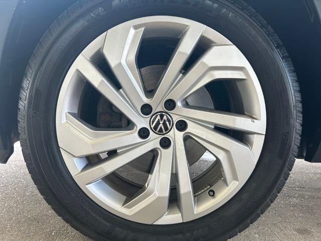 2020 Volkswagen Atlas Cross Sport 2.0T SEL