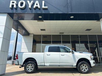 2024 RAM 2500 Laramie Crew Cab 4x4 6'4" Box