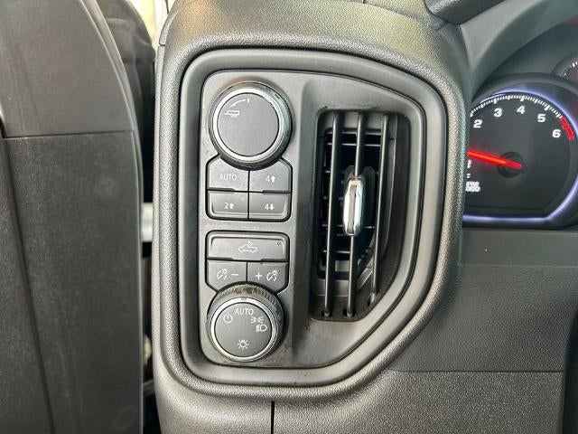 2022 Chevrolet Silverado 1500 Custom Trail Boss