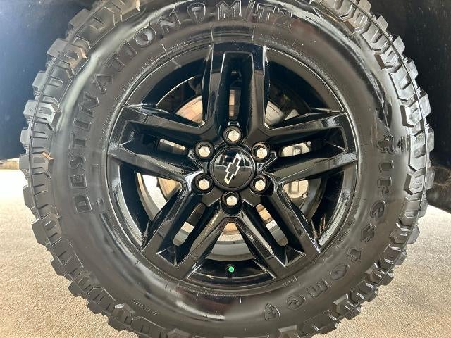 2022 Chevrolet Silverado 1500 Custom Trail Boss