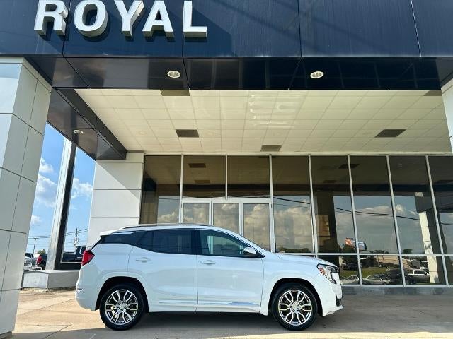 2023 GMC Terrain Denali