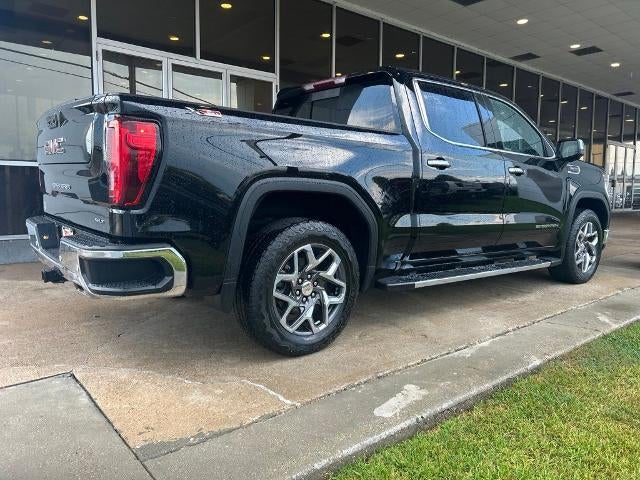 2023 GMC Sierra 1500 SLT - Photo 7