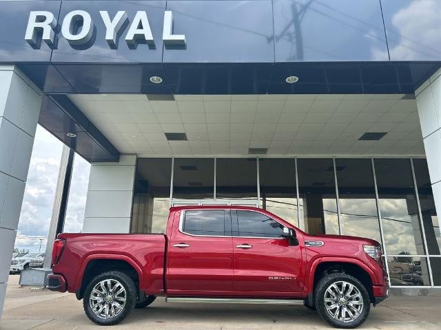 2023 GMC Sierra 4WD Crew Cab Short Box Denali's photo