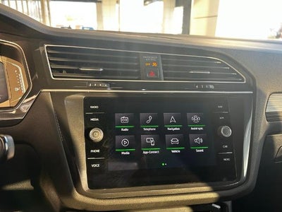 2024 Volkswagen Tiguan 2.0T SEL R-Line