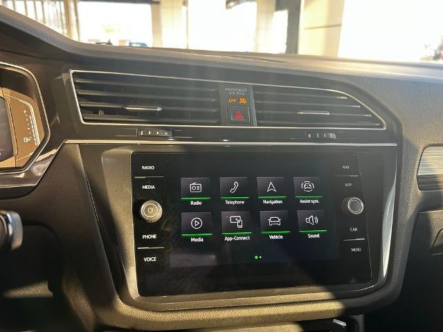 2024 Volkswagen Tiguan 2.0T SEL R-Line