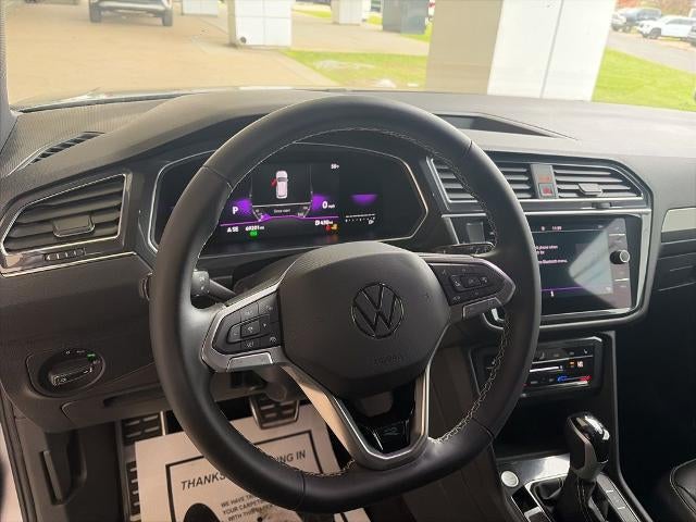 2023 Volkswagen Tiguan 2.0T SE R-Line Black