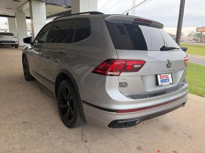 2023 Volkswagen Tiguan 2.0T SE R-Line Black