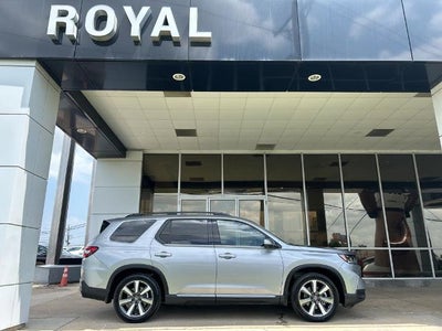 2024 Honda Pilot Touring