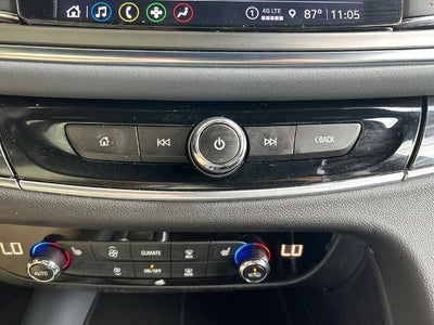 2022 Buick Enclave Essence