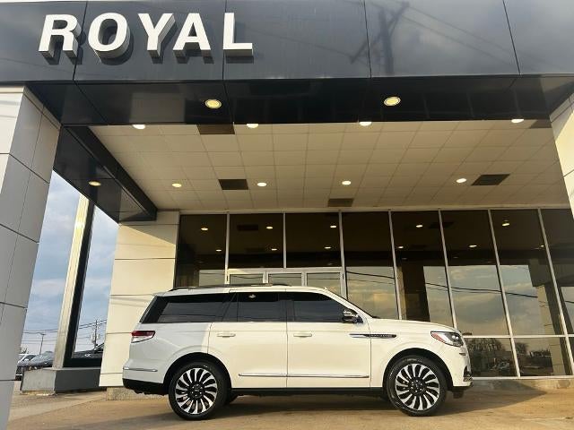 2023 Lincoln Navigator Black Label