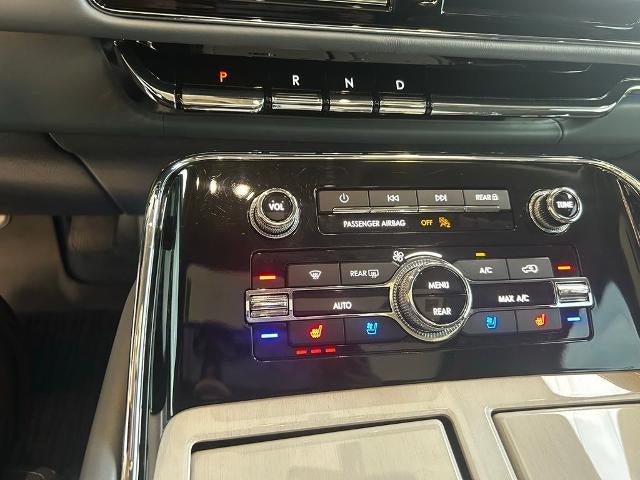 2023 Lincoln Navigator Black Label