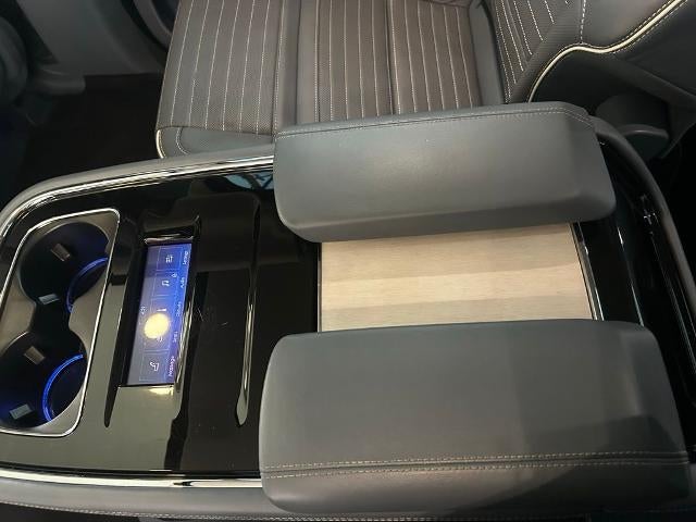 2023 Lincoln Navigator Black Label