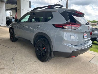 2025 Nissan Rogue Rock Creek