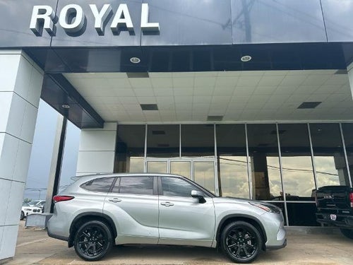 2023 Toyota Highlander LE