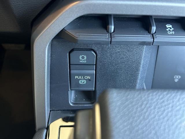 2026 Toyota Tundra Limited CrewMax 5.5' Bed