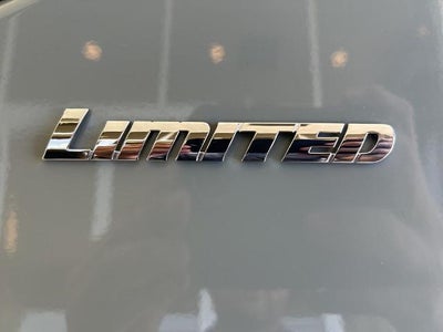 2026 Toyota Tundra Limited CrewMax 5.5' Bed