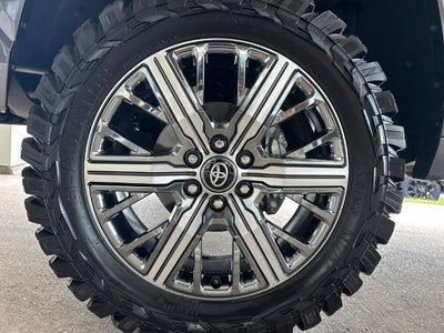 2026 Toyota Tundra Hybrid Capstone CrewMax 6.4' Bed
