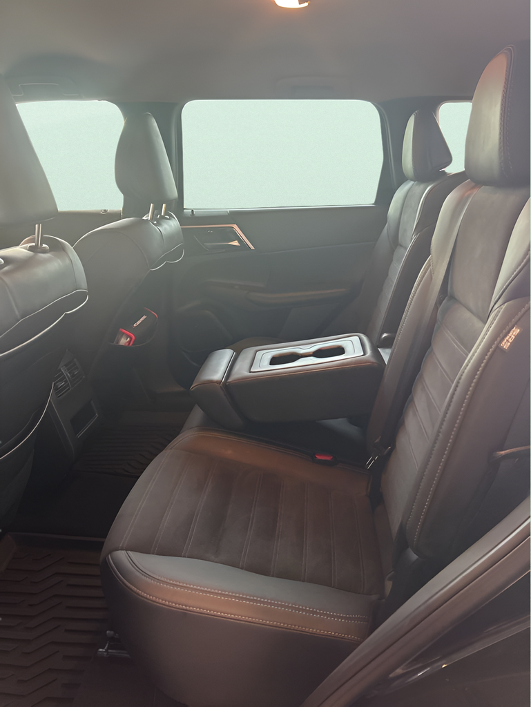 2022 Mitsubishi Outlander SE Launch Edition 2WD