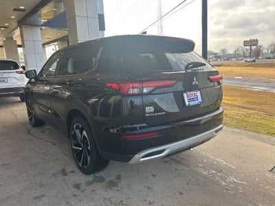2022 Mitsubishi Outlander SE Launch Edition 2WD