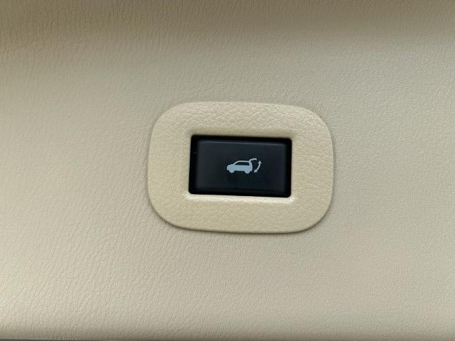 2022 INFINITI QX80 LUXE
