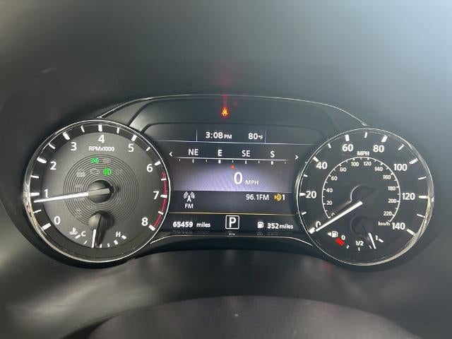 2022 INFINITI QX80 LUXE