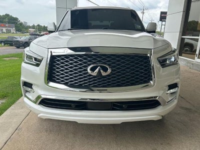 2022 INFINITI QX80 LUXE