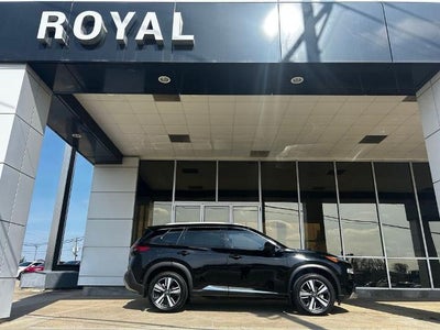 2023 Nissan Rogue Platinum FWD