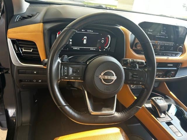 2023 Nissan Rogue Platinum FWD