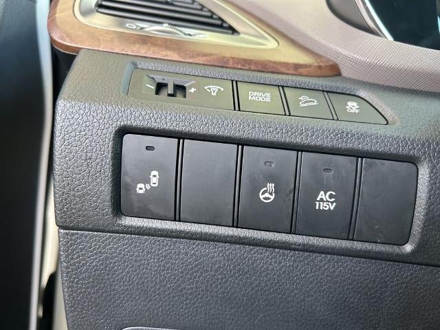 2018 Hyundai Santa Fe SE Ultimate
