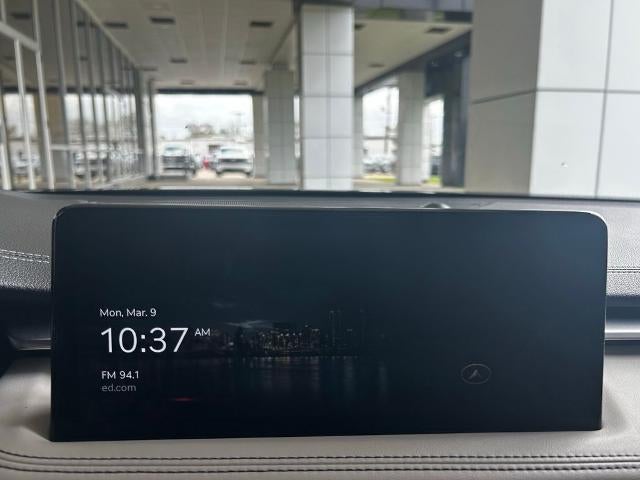 2024 Genesis G70 2.5T RWD