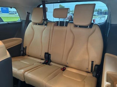 2022 Kia Carnival MPV EX