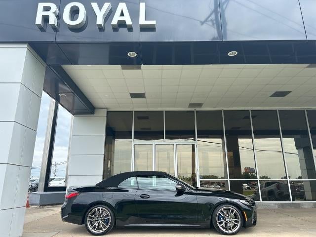 2024 BMW 4 Series M440i Convertible's photo